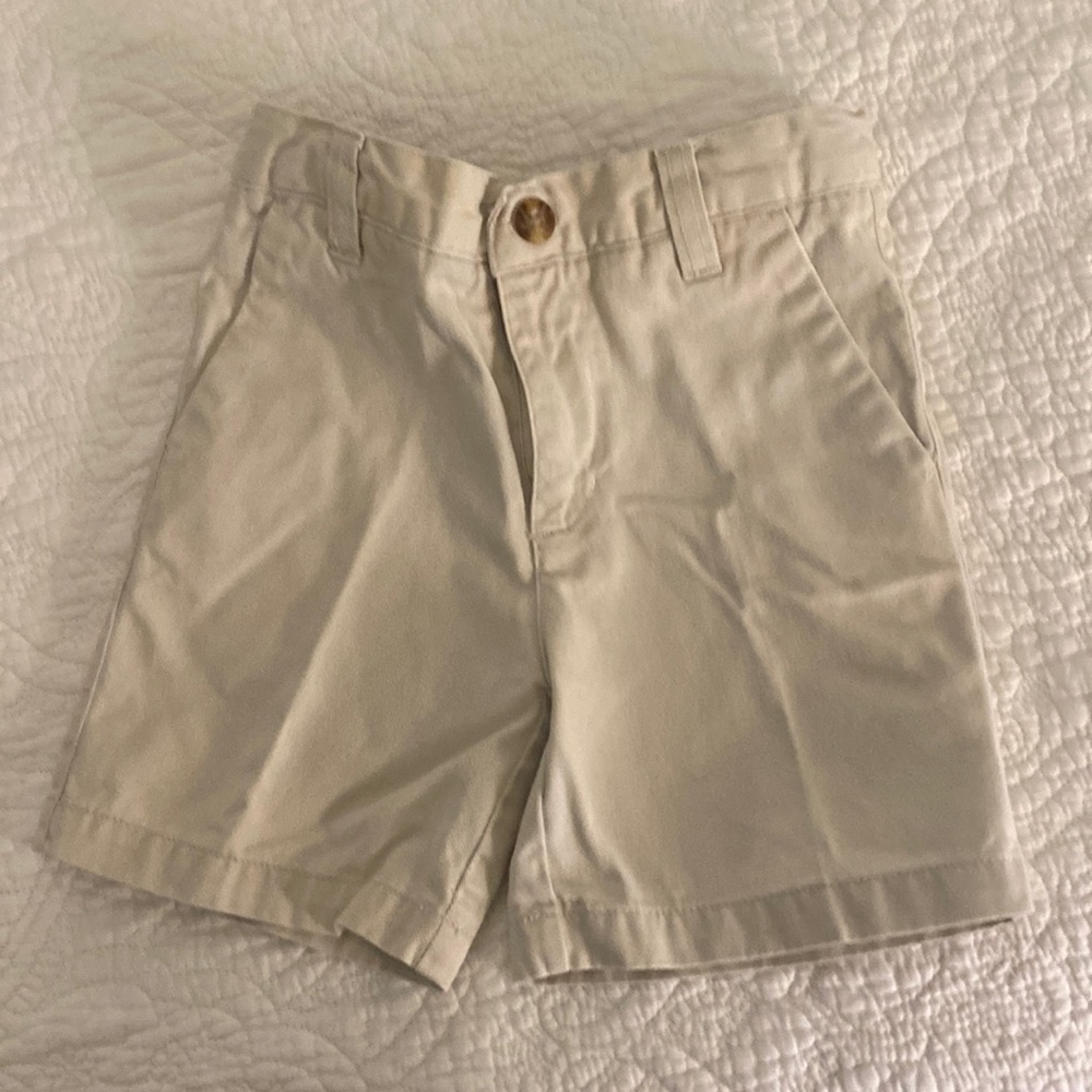 Hartstrings 2T flat front khaki shorts